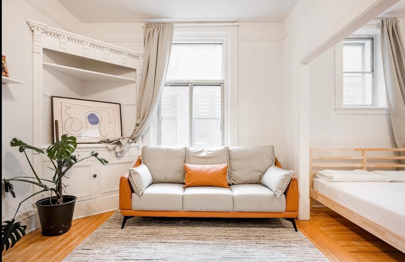 Chic Haven Downtown Mtl Apartment Montreal Exterior photo